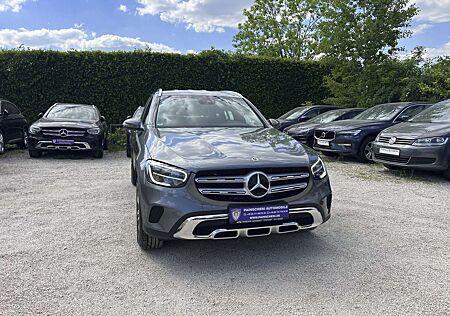 Mercedes-Benz GLC 220 d 4Matic ACC+KAMERA+LED+TOTWINKEL+SPURASSIST+NAVI