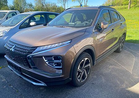 Mitsubishi Eclipse Cross Plus Hybrid 4WD