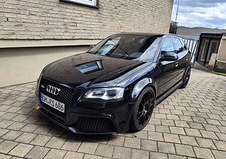 Audi RS3 Sportback-Motor revidiert vor 11Tkm