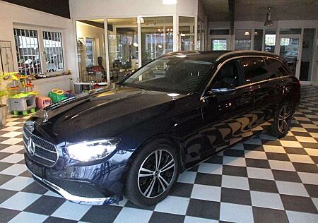 Mercedes-Benz E 220 d T 9G-TRONIC Avantgarde