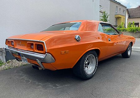 Dodge Challenger