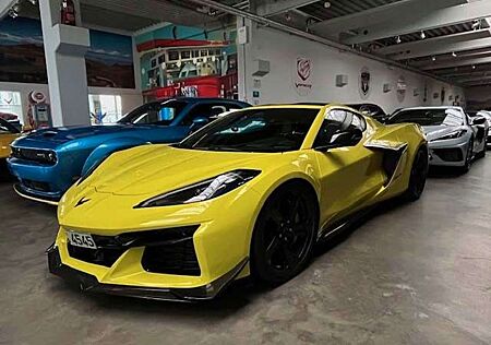 Chevrolet Corvette Z06 C8 Z06 Coupe Z07 Carbon-Sportauspuff-KW