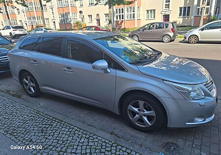 Toyota Avensis Combi 1.8 Executive