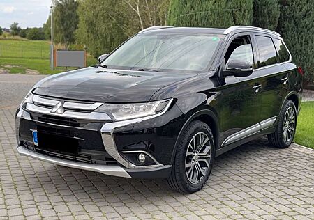 Mitsubishi Outlander 2.2 DI-D 4WD Aut. Diamant Edition+