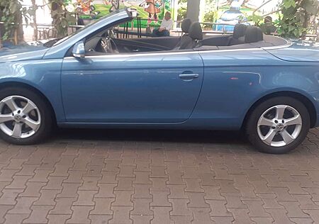 VW Eos Volkswagen 2.0 FSI