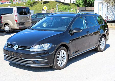 VW Golf Volkswagen VII Var 1,6 TDi Klima Sitzheiz Navi ACC AHK