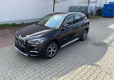 BMW X1 sDrive18d/Kamera/Navi/TÜV NEU/Service NEU
