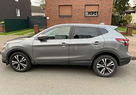 Nissan Qashqai 1.3 DIG-T DCT N-CONNECTA