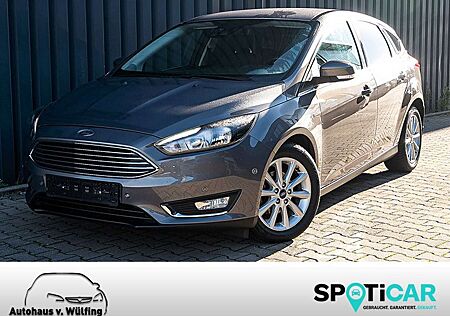 Ford Focus Lim. 5T. Titanium Automatik +GEPFLEGT+GARANTIE+