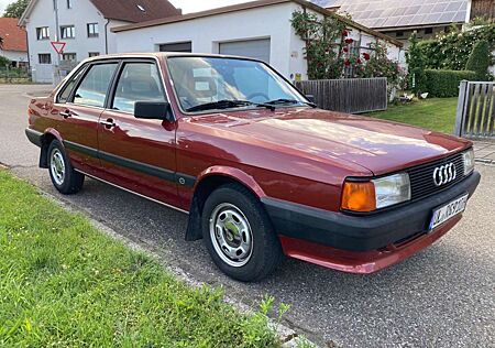 Audi 80