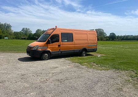 IVECO Daily 35 S 14