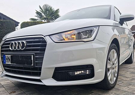 Audi A1 Sportback 1.0 TFSI ultra