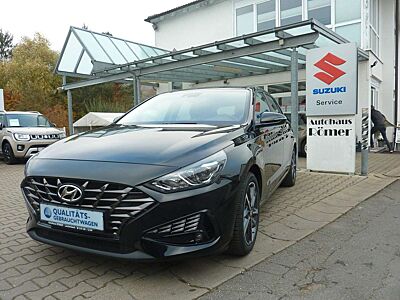 Hyundai i30 1.5 T-GDI Hybrid Trend