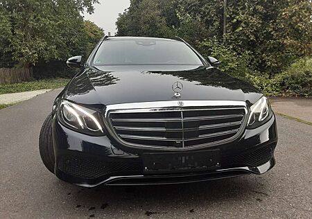 Mercedes-Benz E 300 d T 9G-TRONIC