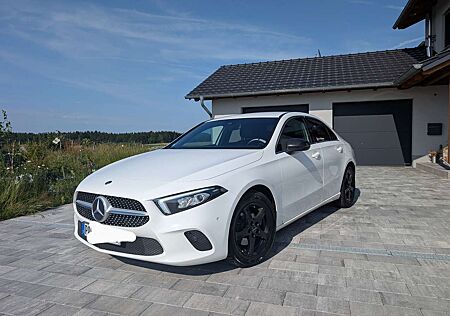 Mercedes-Benz A 180 d 7G-DCT Progressive