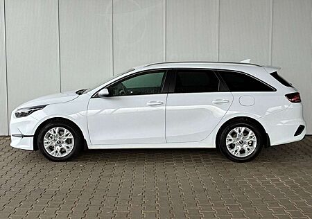 Kia XCeed Ceed SW / cee'd SW Sportswagon Comfort 1.5 DCTSitz + Lenkradheizun...