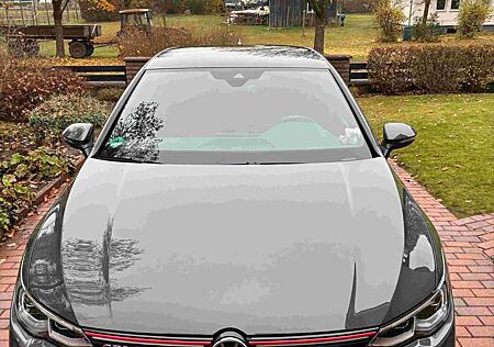 VW Golf Volkswagen GTI NAV LED APPLINK PDC LHZ SHZ WINTER AC SOMMER
