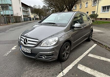 Mercedes-Benz B 180 CDI DPF