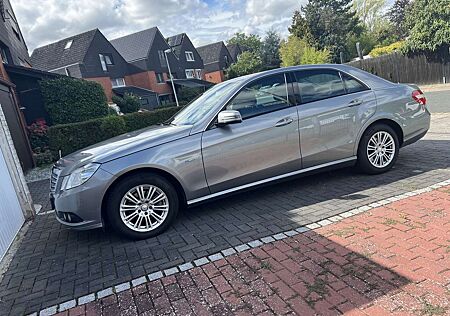 Mercedes-Benz E 200 CDI DPF BlueEFFICIENCY Automatik Avantgarde