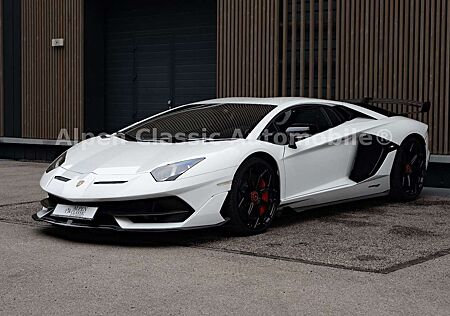 Lamborghini Aventador SVJ*Lift