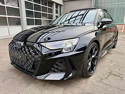 Audi RS3 Sportback /Matrix/Pano/RS-Abgas/MMi