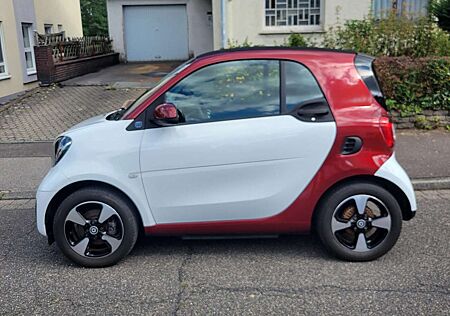 Smart ForTwo Coupe EQ *22 KW LADER*BAT-ZERT*1.Hd.*TOP*