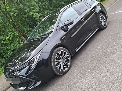 Toyota Corolla Corolla Touring Sports Hybrid 2.0 Hybrid Touring S