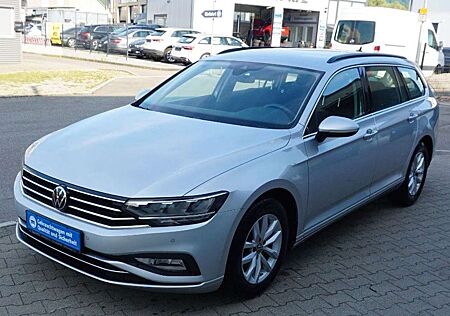 VW Passat Variant Volkswagen Business