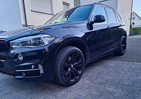 BMW X5 xDrive40d Sport-Aut. Standheizung HeadUp