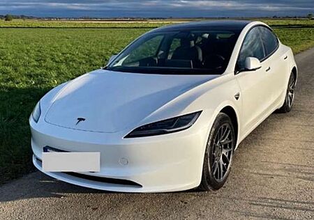 Tesla Model 3 Highland Facelift SR