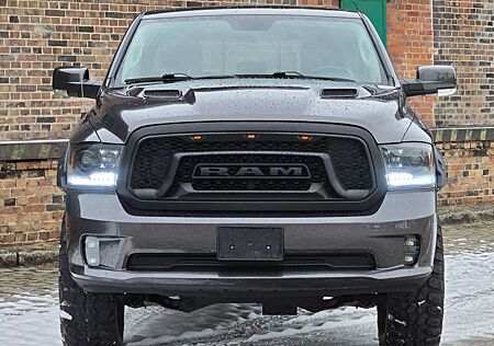 Dodge RAM Sport, 4x4 ,5.7 Hemi,Crew Cab,Long Bed