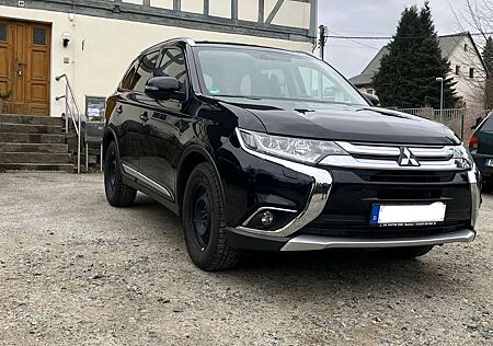 Mitsubishi Outlander 2.2 DI-D 4WD Aut. SUV-Star+
