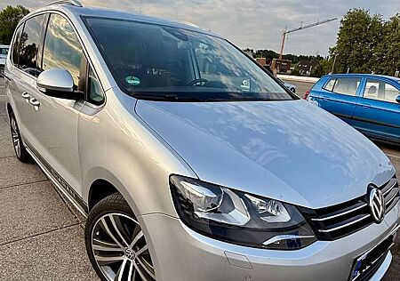 VW Sharan Volkswagen 2.0 TDI DSG Highline