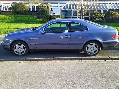 Mercedes-Benz CLK 200 CLK-Klasse Coupe Elegance Klima/LM/TÜV 05-2028