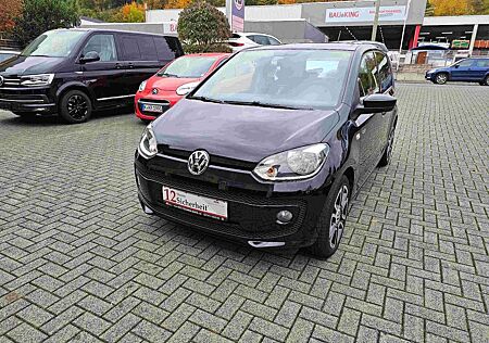 VW Up Volkswagen ! ! CUP Sehr gepflegt 8-Fach Bereift