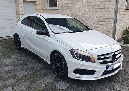 Mercedes-Benz A 200 gebraucht kaufen Mercedes-Benz A 200 *AMG Line 2. Hand Unfallfrei Garagenwagen *