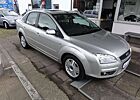 Ford Focus Ghia / AUTOMATIK / Super Ausstattung