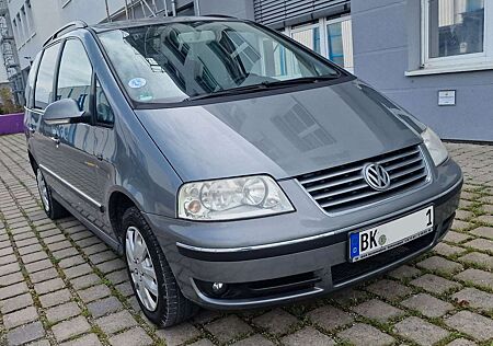 VW Sharan Volkswagen 1.8/GARANTIE/TÜV NEU 7-SITZE/TEMP./SHZ