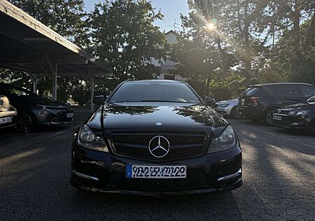 Mercedes-Benz C 250 Coupe Sport 7G-TRONIC