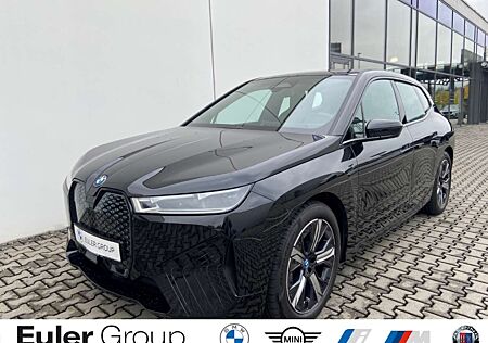 BMW iX xDrive 50 HUD PANO AHK H/K Laser ParkassProf