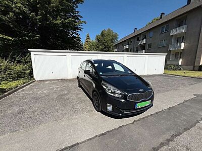 Kia Carens 1.7 CRDi Vision
