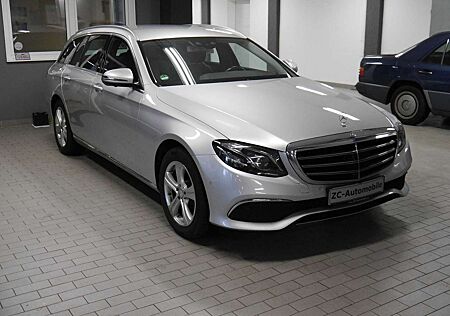 Mercedes-Benz E 220 d T - Luxury - AHK - LED - 360°