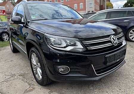 VW Tiguan Volkswagen 2.0 TSI 7G-DSG 4Motion Style/ NAVIGATION/ XENON