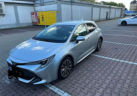 Toyota Corolla 1.8h Active cvt