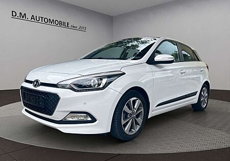 Hyundai i20 Style Pano Klima Temp. PDC