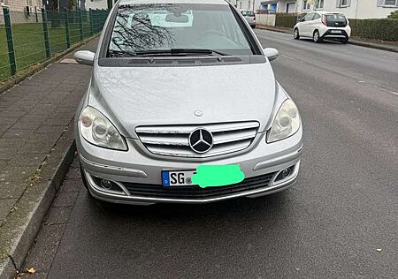 Mercedes-Benz B 180 CDI Autotronic