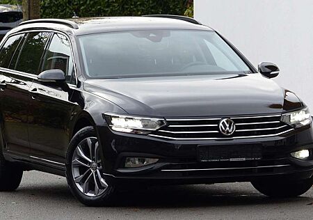 VW Passat Variant Volkswagen PASSAT+BUSINESS+17"ALU+LED+NAV+ACC+AHK+RFK+APP-CON