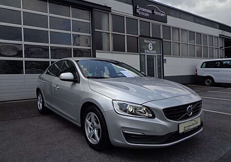 Volvo S60 Lim. D4 Geartr. Linje Bus.*BiXEN*NAV*KAM*AHK