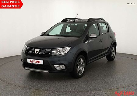 Dacia Sandero Stepway 0.9 TCE 90 Navi Sitzheizung PDC