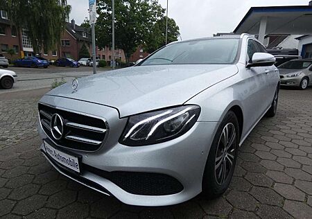 Mercedes-Benz E 220 d T-Modell 9G Avantgarde Pano AHK CAM LED